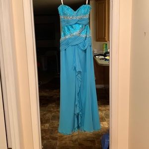 Blue Tiffany designs gown